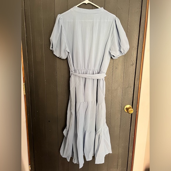 Powder blue boutique dress - Picture 2 of 2